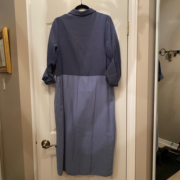 Esra Keskin Demir Dress. - Picture 2 of 2